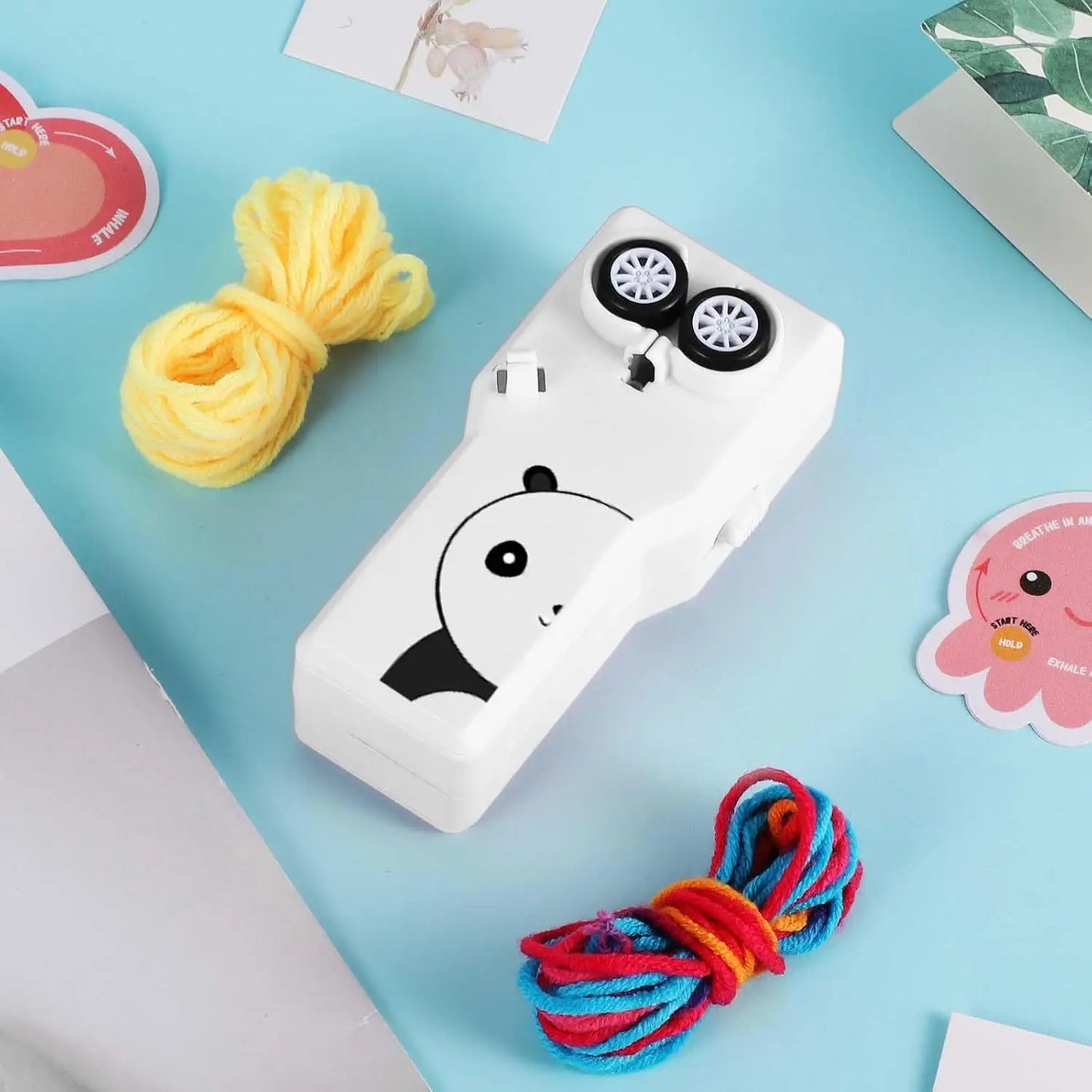 String Launcher, Cute String Shooter Toy for Cats and Dogs